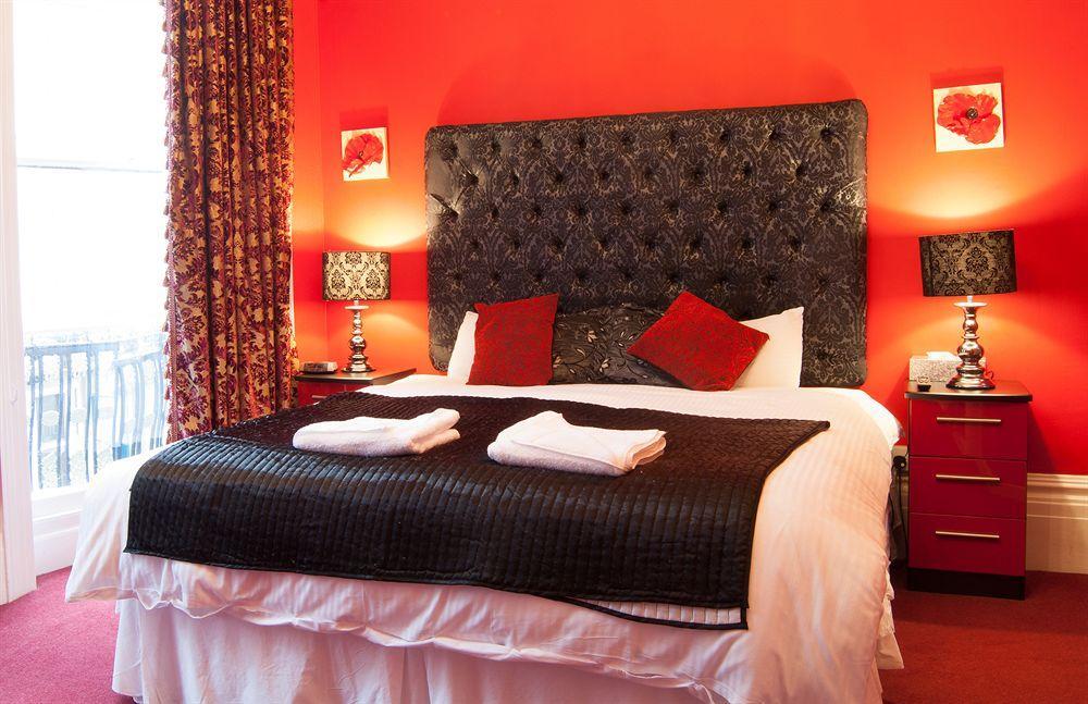 Surf Guest house 4*